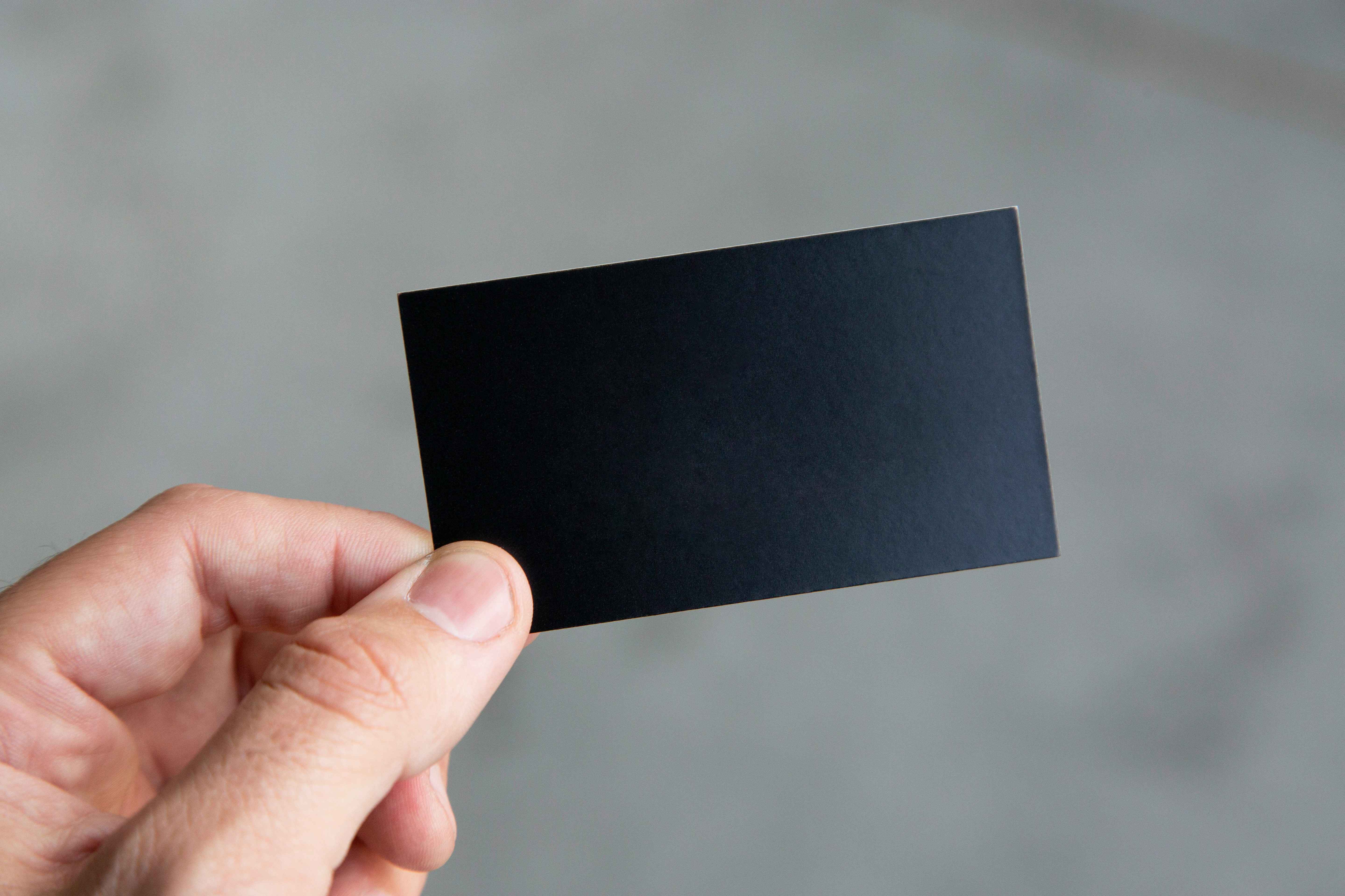 Ultimate Guide: How to Start Making Business Cards That Stand Out
